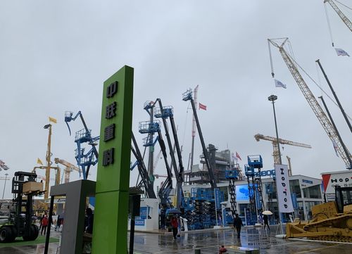 疫情下的行業(yè)熱潮 上海寶馬展見證工程機(jī)械強(qiáng)勢復(fù)蘇